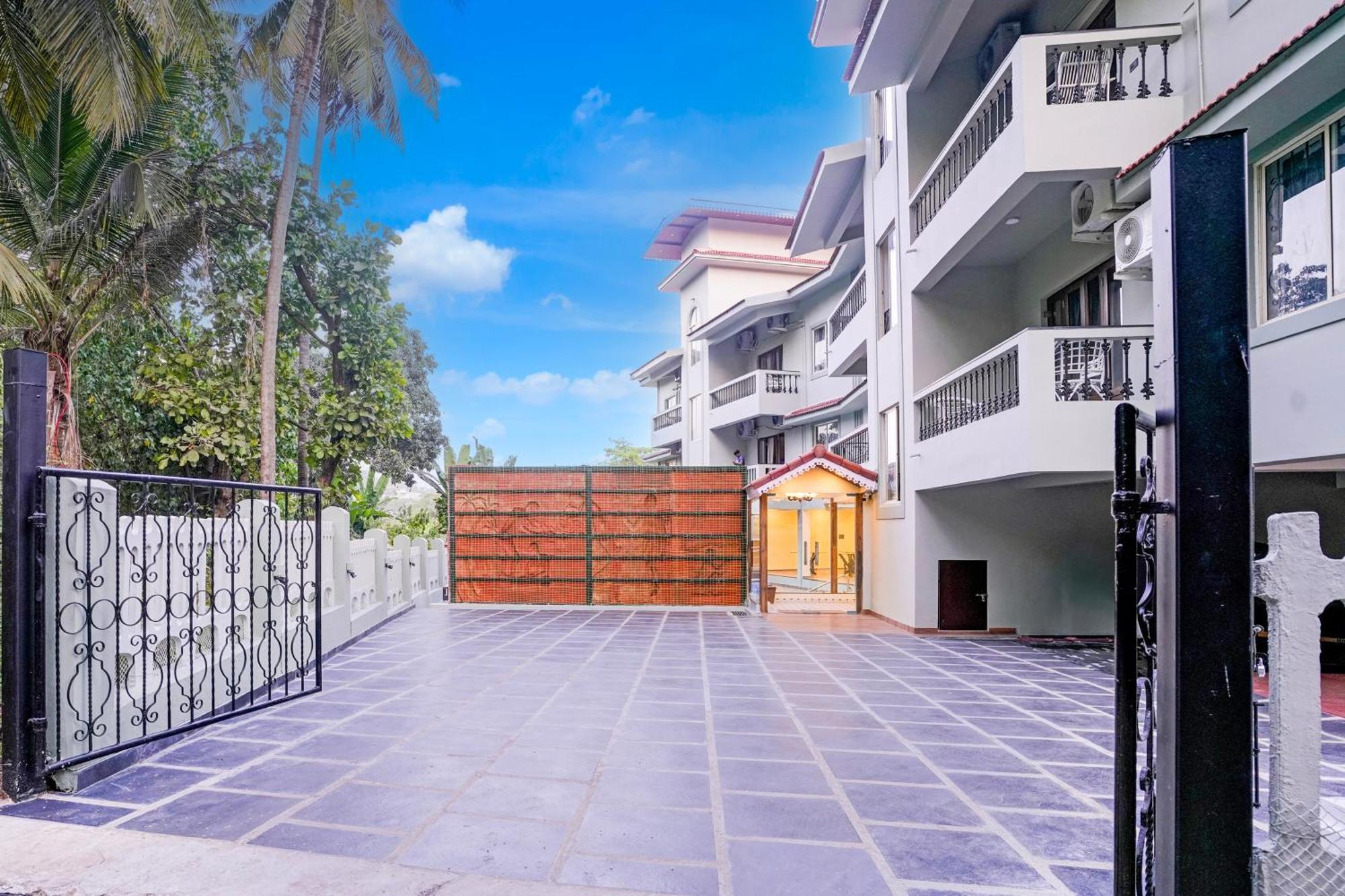 Collection O Dona Karen Hotel GOA Exterior photo