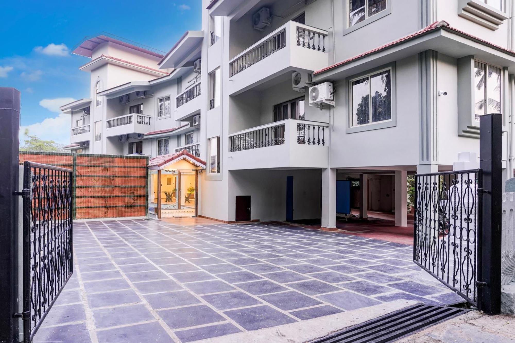 Collection O Dona Karen Hotel GOA Exterior photo